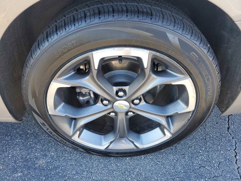 Used 2023 Chevrolet Malibu LT image 6