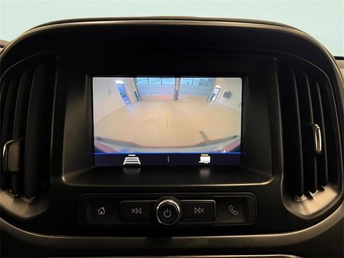 Used 2020 Chevrolet Colorado W/T w/ WT Convenience Package image 21