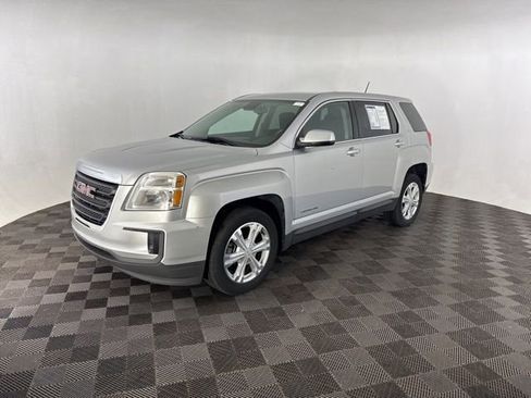 Used 2017 GMC Terrain SLE image 4