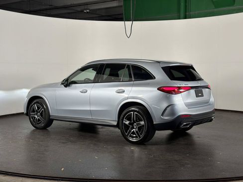 Used 2025 Mercedes-Benz GLC 300 4MATIC w/ AMG Line image 5