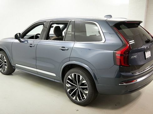 New 2026 Volvo XC90 B6 Plus w/ Protection Package AWD/4WD image 7