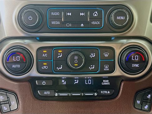 Used 2018 Chevrolet Tahoe Premier w/ Max Trailering Package image 19