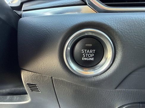 Used 2023 MAZDA CX-5 Carbon Edition image 38