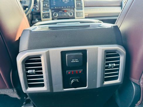 Used 2017 Ford F350 Platinum w/ Platinum Ultimate Package image 15