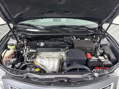 Used 2011 Toyota Camry LE w/ LE Extra-Value Pkg FWD image 37