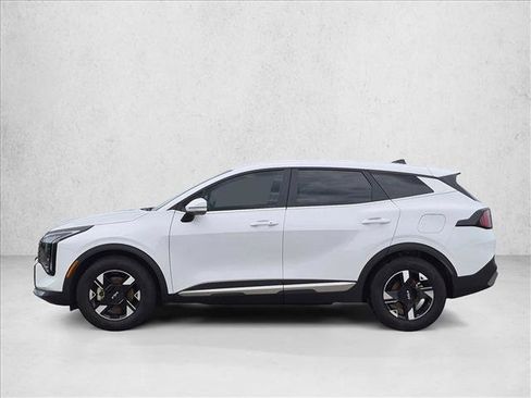 Used 2026 Kia Sportage LX w/ LX Convenience Package FWD image 8