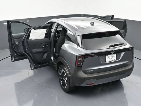 New 2025 Nissan Kicks SV w/ SV Premium Package AWD/4WD image 43
