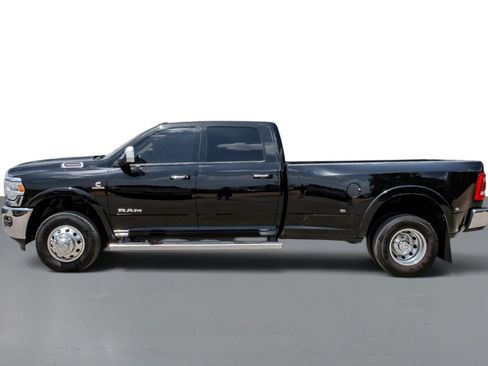 Used 2021 RAM 3500 Laramie AWD/4WD image 9