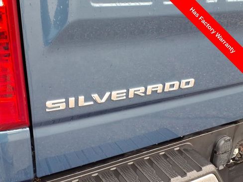 Used 2024 Chevrolet Silverado 1500 LT image 9