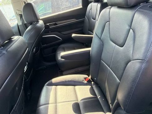 Used 2021 Kia Telluride EX w/ EX Premium Package AWD/4WD image 12