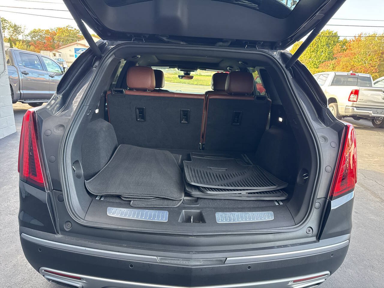 Used 2020 Cadillac XT5 Premium Luxury AWD/4WD image 19