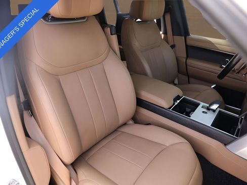 Used 2025 Land Rover Range Rover Autobiography AWD/4WD image 29