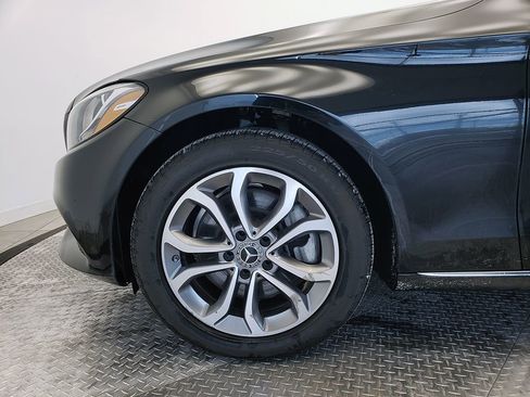 Certified 2017 Mercedes-Benz C 300 4MATIC Sedan image 31