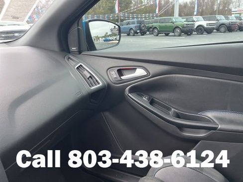 Used 2016 Ford Focus RS image 29