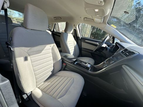 Used 2018 Ford Fusion S image 28