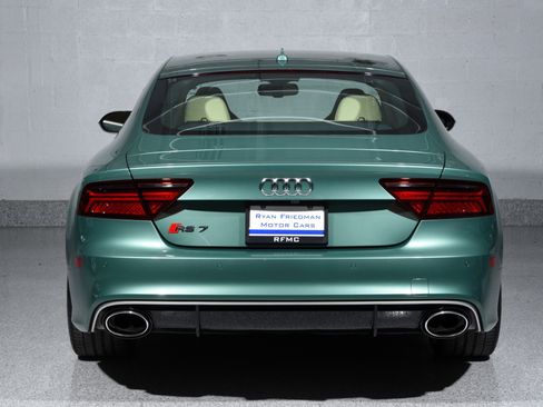 Used 2016 Audi RS 7 Prestige w/ Driver Assistance Package AWD/4WD image 14