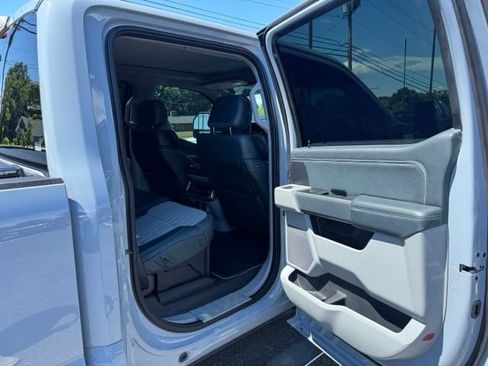 Used 2024 Ford F350 Limited w/ FX4 Off-Road Package AWD/4WD image 15