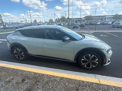 Used 2023 Kia EV6 Wind w/ Wind Technology Package AWD/4WD image 10
