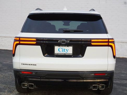 New 2026 Chevrolet Traverse LT w/ Midnight/Sport Edition image 6