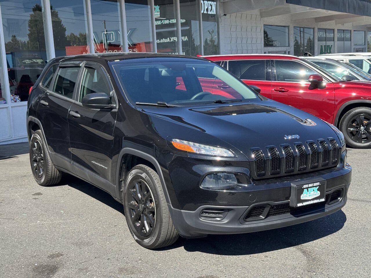 Used 2015 Jeep Cherokee Sport AWD/4WD image 10