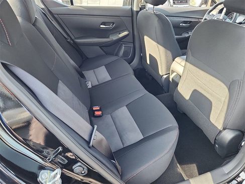 New 2025 Nissan Sentra SR w/ Midnight Edition image 12