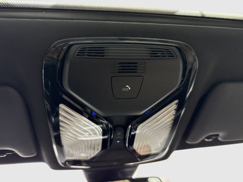 Used 2021 BMW 330i Sedan RWD image 34