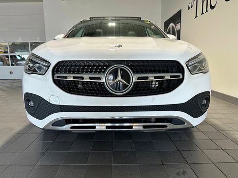 Certified 2021 Mercedes-Benz GLA 250 4MATIC image 2