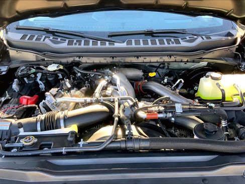 New 2026 Ford F250 Lariat w/ Black Appearance Package image 16