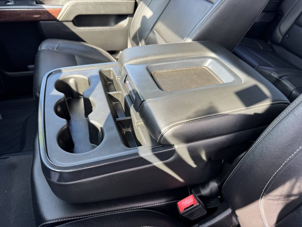 Used 2019 GMC Sierra 2500 SLT w/ Duramax Plus Package AWD/4WD image 29