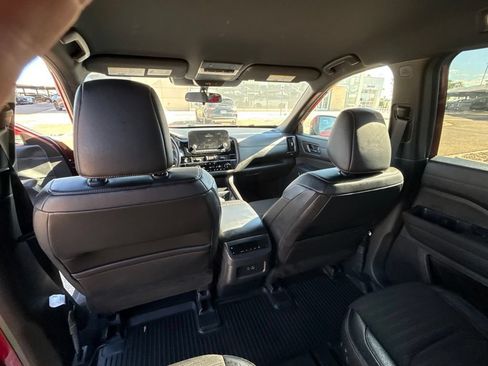 Used 2024 Nissan Pathfinder Rock Creek AWD/4WD image 28