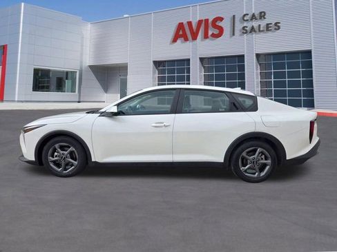 Used 2025 Kia K4 FWD image 11