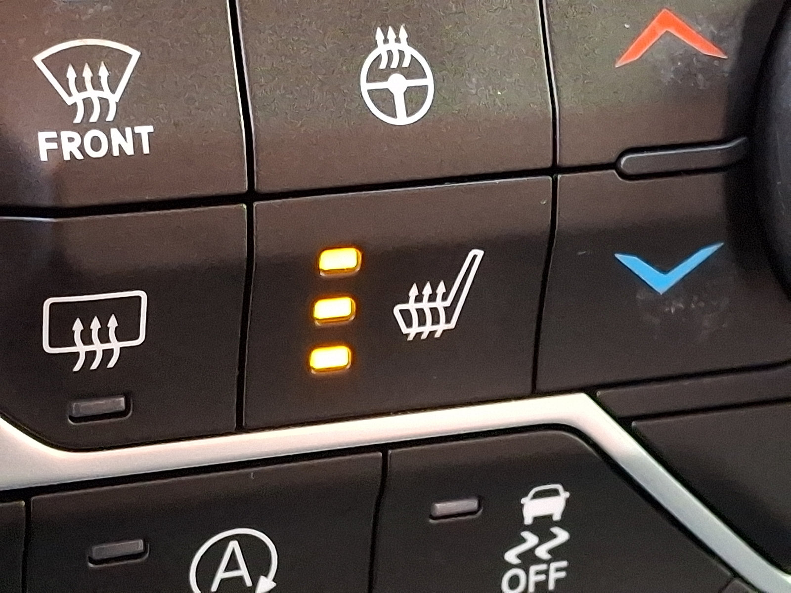 Used 2019 Jeep Wrangler Unlimited Sahara AWD/4WD image 23