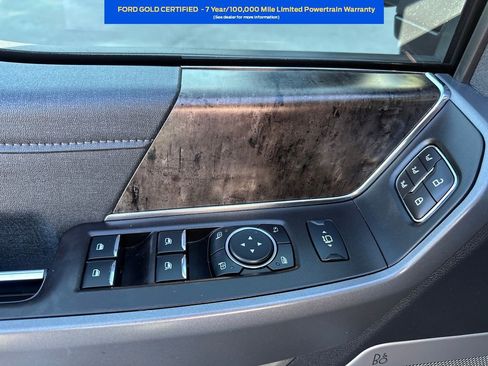 Certified 2024 Ford F250 Lariat w/ Sport Appearance Package image 9