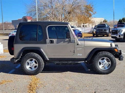 Used 2002 Jeep Wrangler Sport image 3
