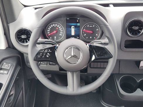New 2026 Mercedes-Benz Sprinter 2500 image 17