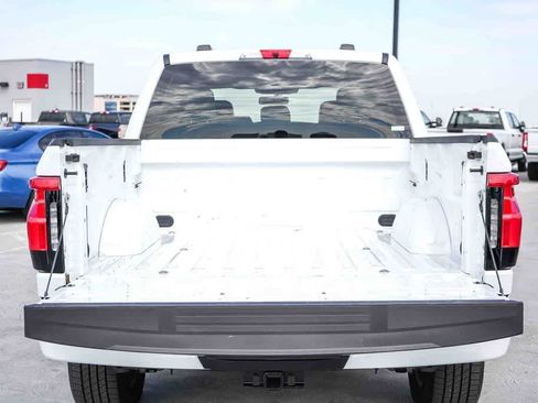 Used 2025 Ford F150 Lightning Flash AWD/4WD image 27