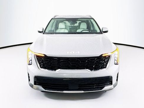 New 2026 Kia Sorento S image 2