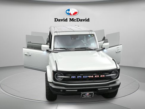 Used 2023 Ford Bronco Outer Banks image 43