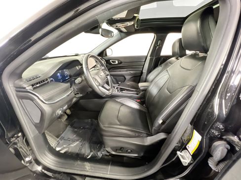 Used 2022 Jeep Compass High Altitude AWD/4WD image 20