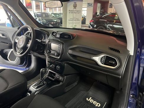 Used 2020 Jeep Renegade Sport image 28
