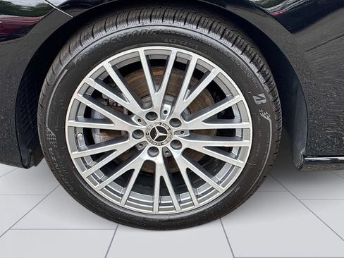 Used 2025 Mercedes-Benz CLA 250 4MATIC image 13