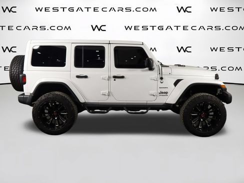 Used 2018 Jeep Wrangler Unlimited Sahara AWD/4WD image 48