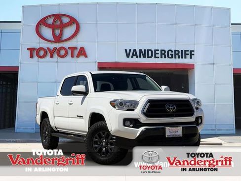 Certified 2023 Toyota Tacoma SR5 image 1