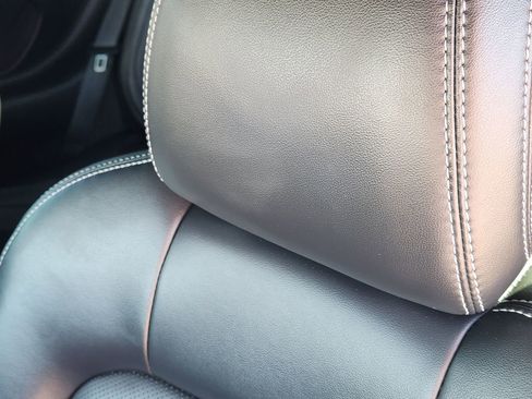 Used 2024 Ford Mustang GT Premium image 18