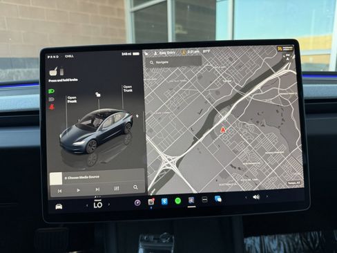 Used 2024 Tesla Model 3 Long Range image 27