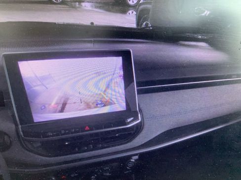 Used 2024 Jeep Compass Latitude image 15