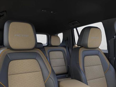 New 2026 Chevrolet Equinox ACTIV AWD/4WD image 24