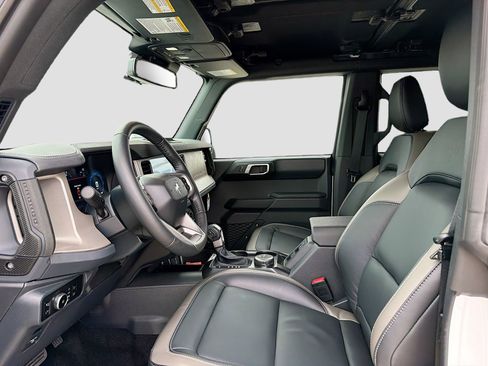 New 2025 Ford Bronco Outer Banks AWD/4WD image 30