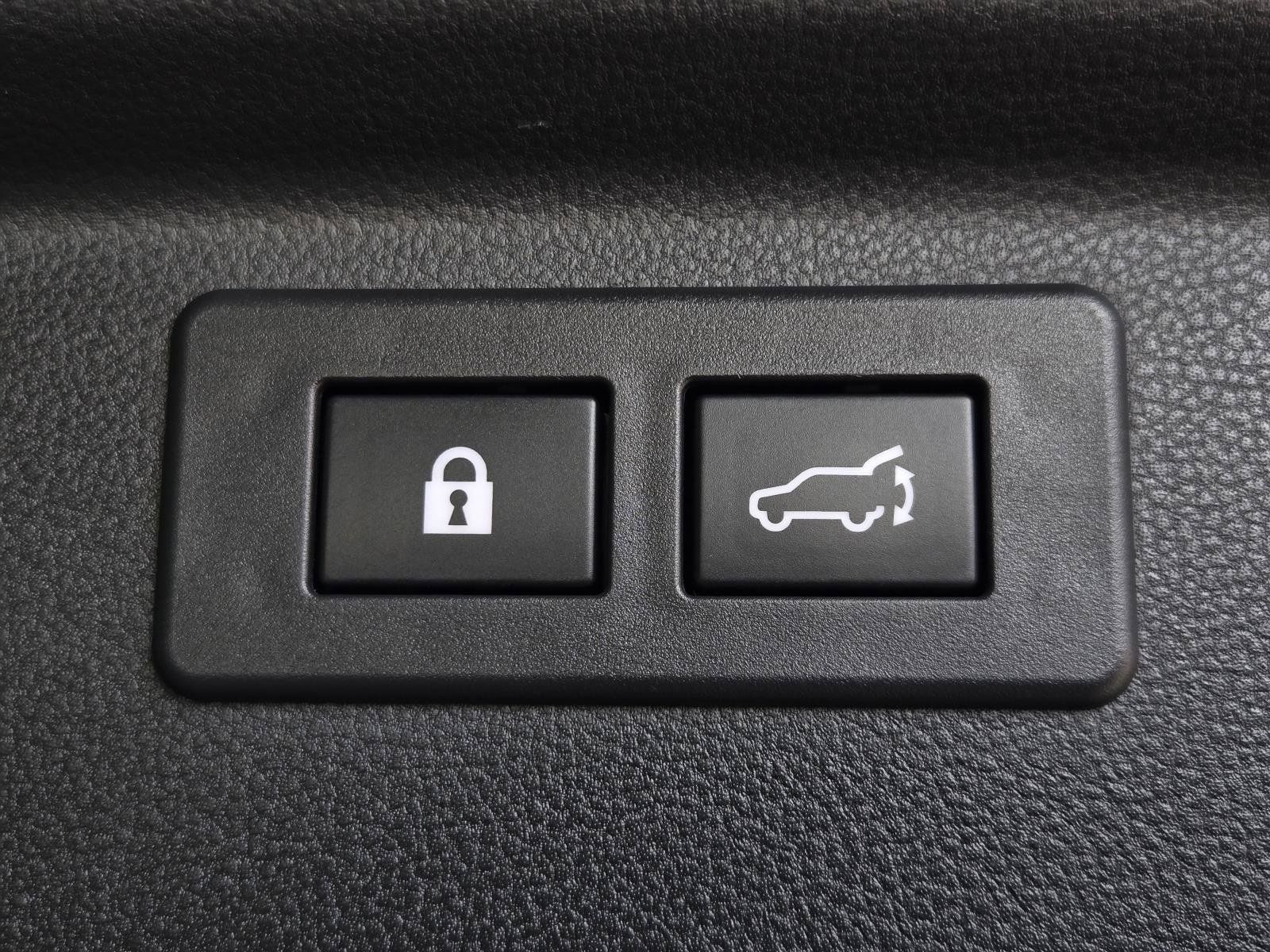 Used 2023 Subaru Forester Touring AWD/4WD image 14