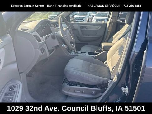Used 2016 Chevrolet Traverse LS FWD image 13